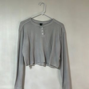 Girls Wild fable long sleeve with functioning buttons.